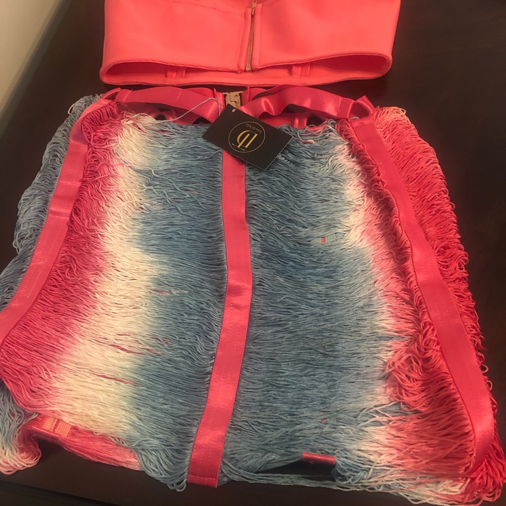 Skirt and top set